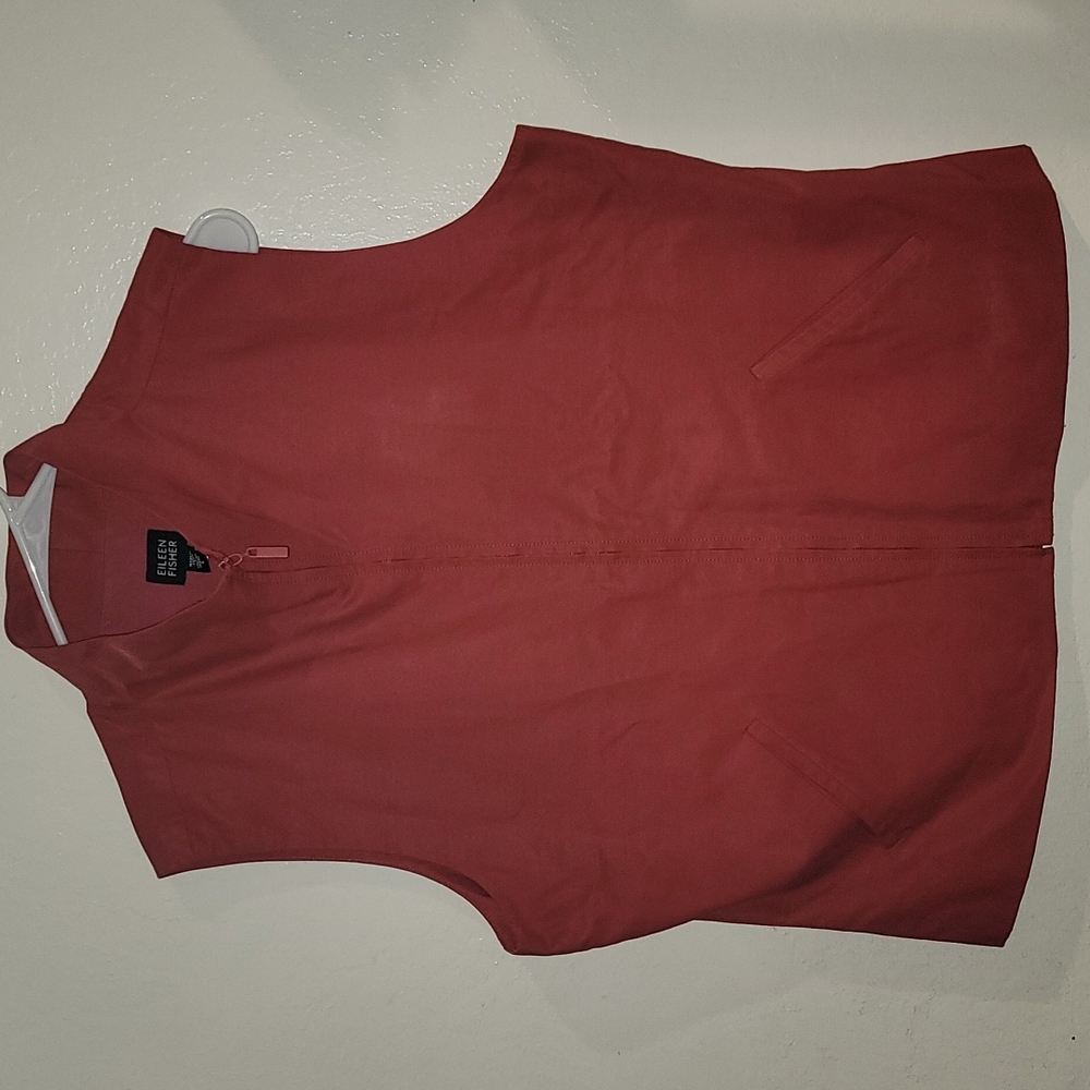 Eileen Fisher Red Nylon Collared Vest sz L GUC